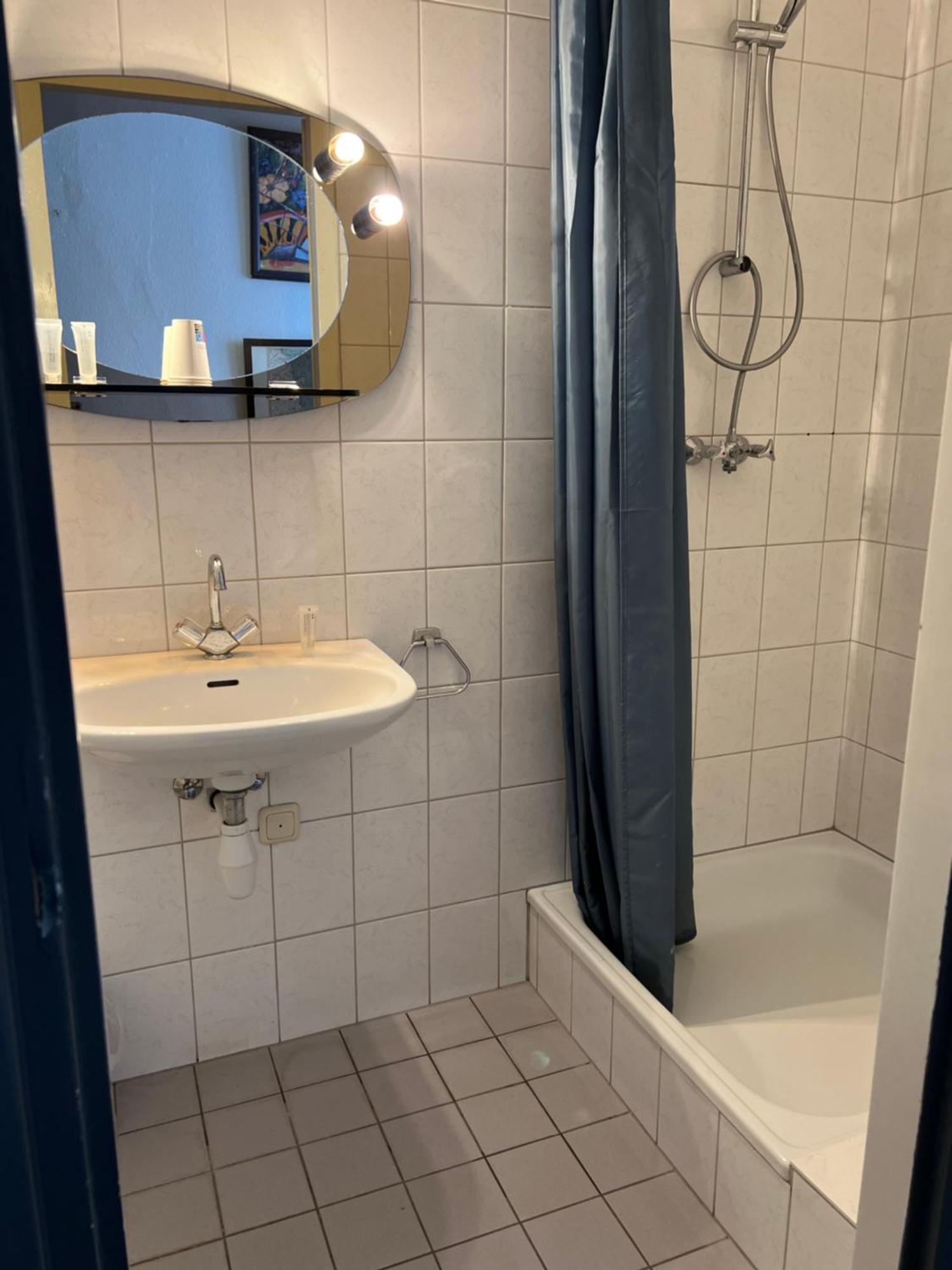 Hotel Gaudi Valkenburg aan de Geul Екстер'єр фото